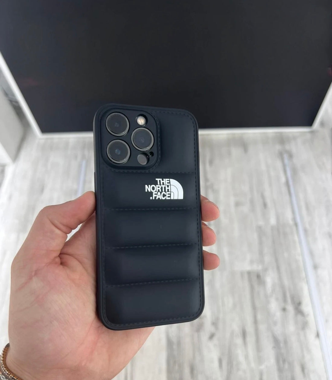 TNF BLACK